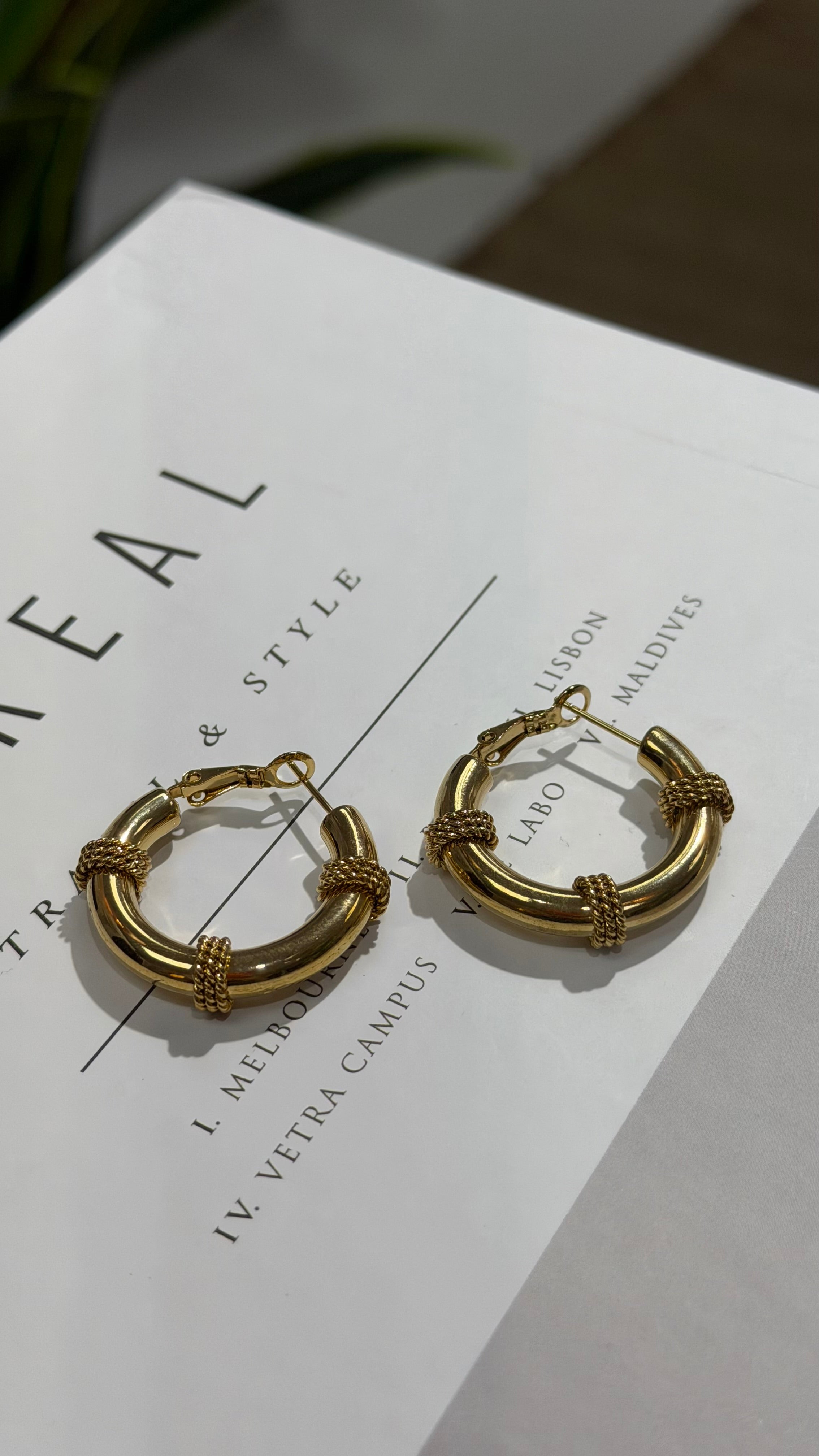 TK138 GOLD KÜPE