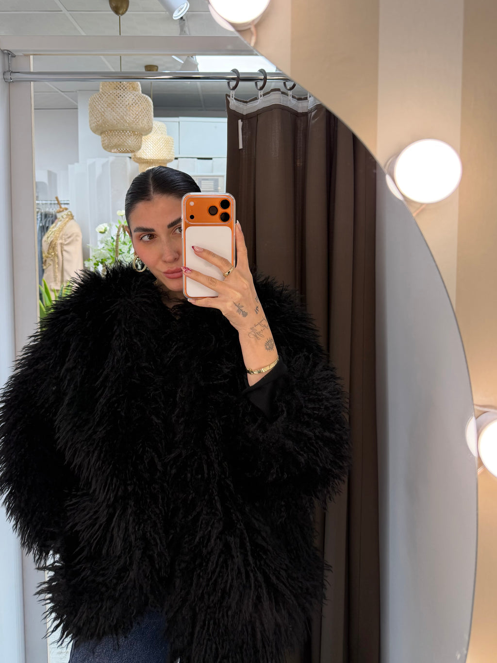 CO336 KOYUN SİYAH KÜRK