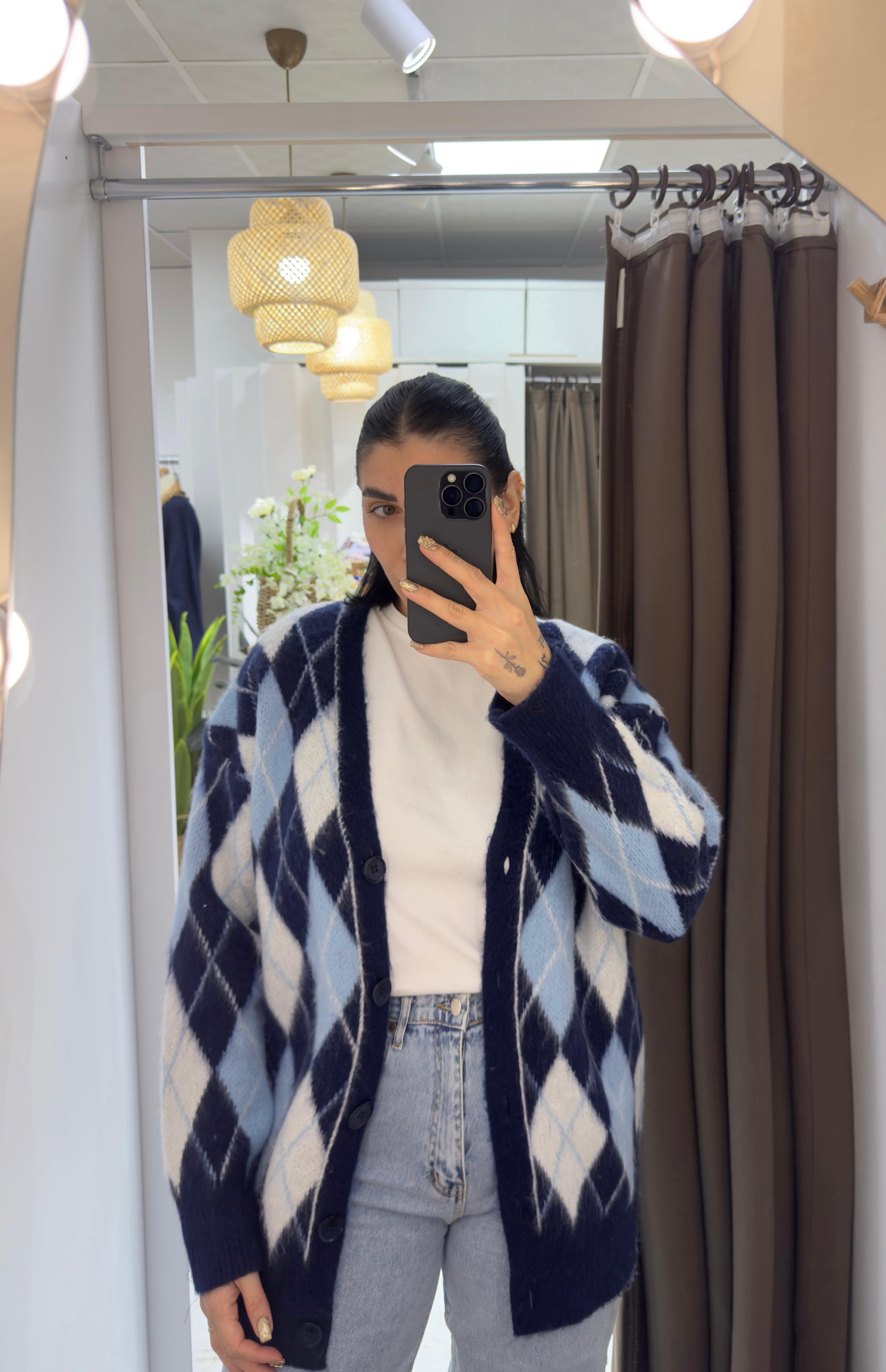 CO173 BAKLAVA MUADİL HIRKA