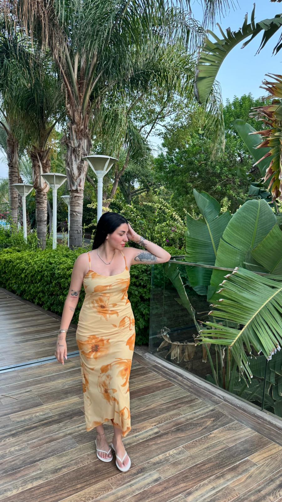 CO262 SARI DESENLİ MİDİ ELBİSE